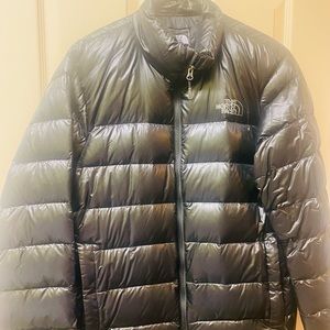 The North Face mens puffer 600 fill jacket